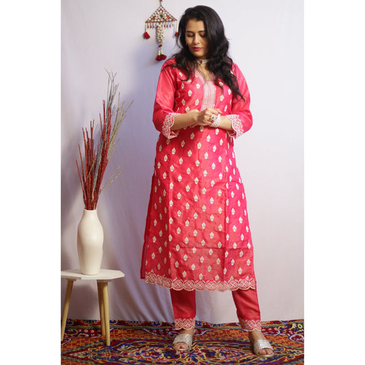 Arkiya Pink Suit Set