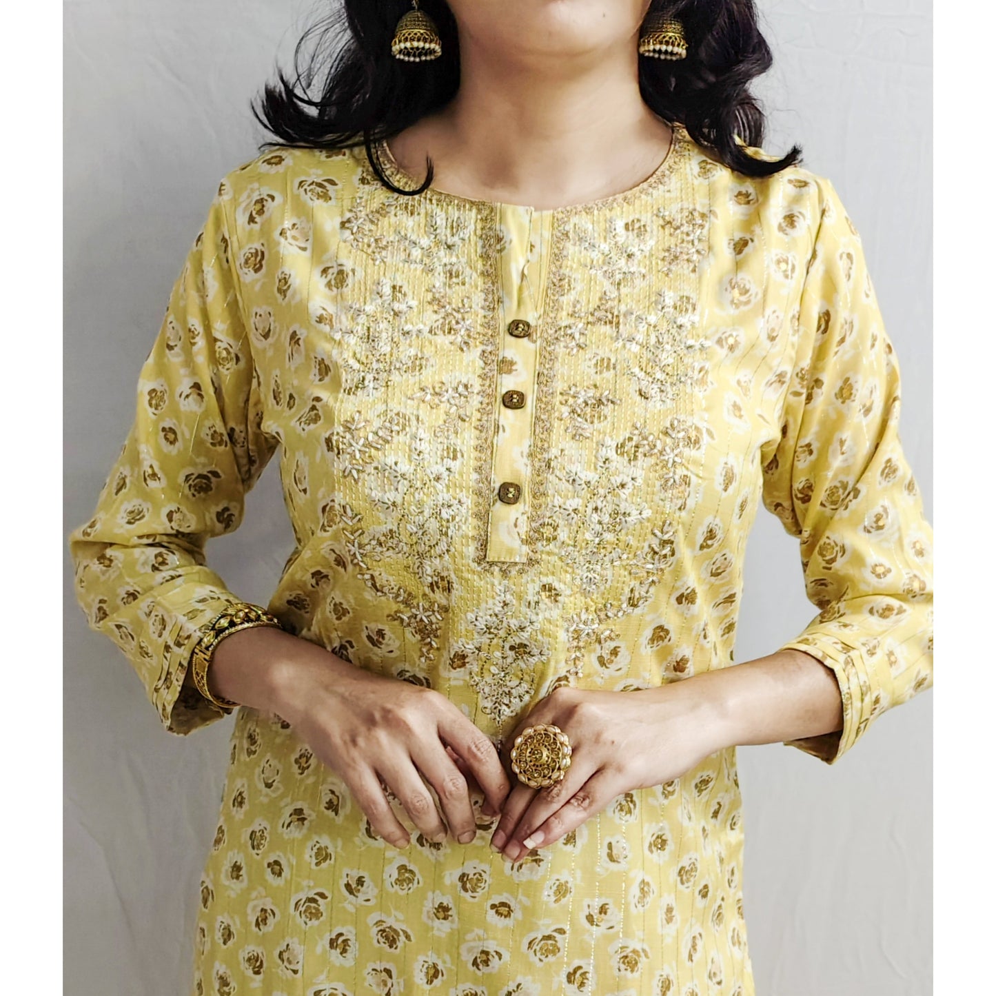 Ira Kurti Pant Set