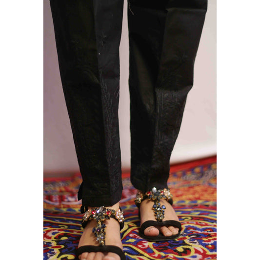 Black Side Cut Embroidered Pant