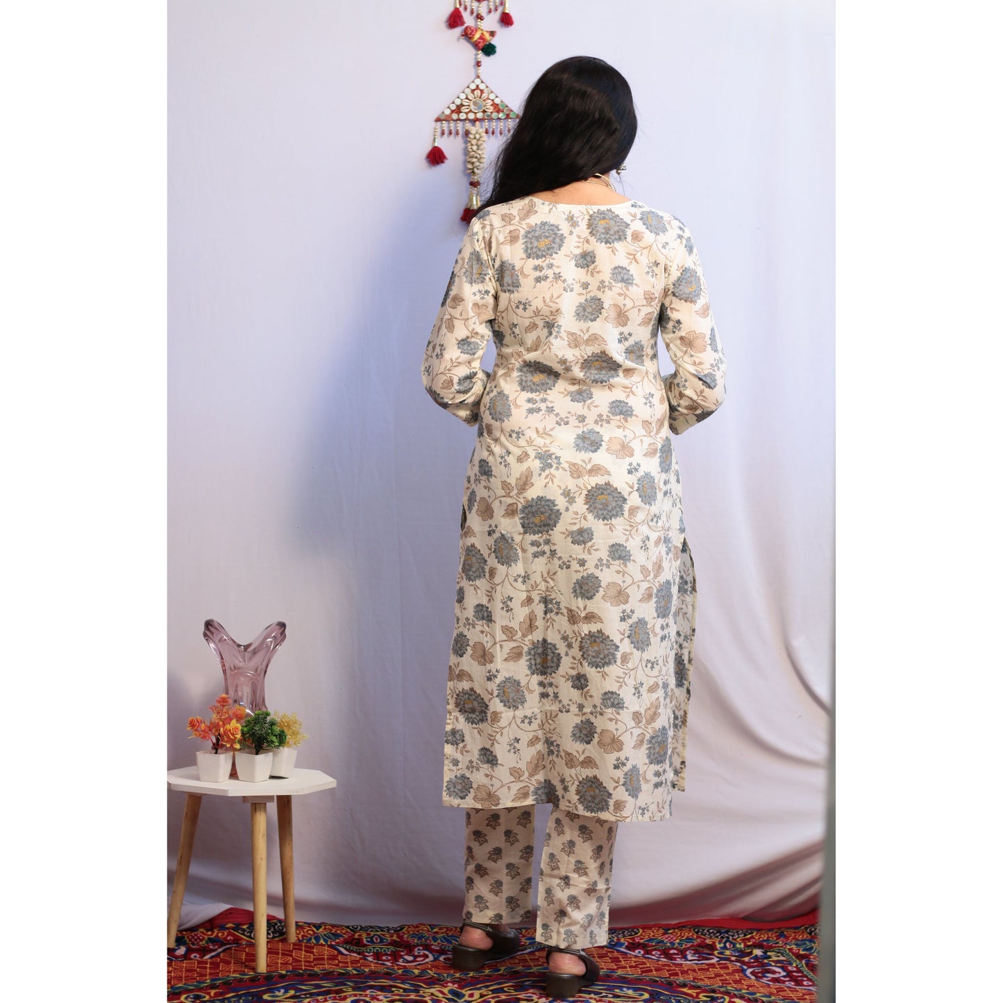 Jivika Off-White Kurti Pant Set
