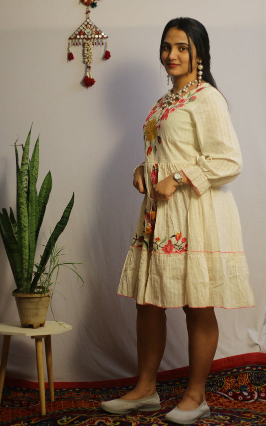 Zuri Ivory Bloom Dress