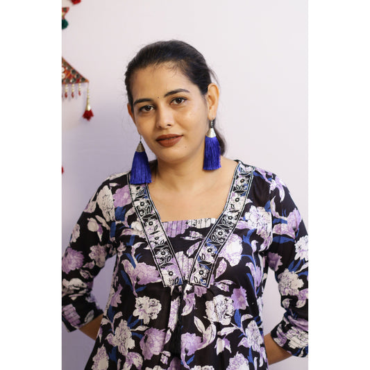 Yukti Kurti Pant Set