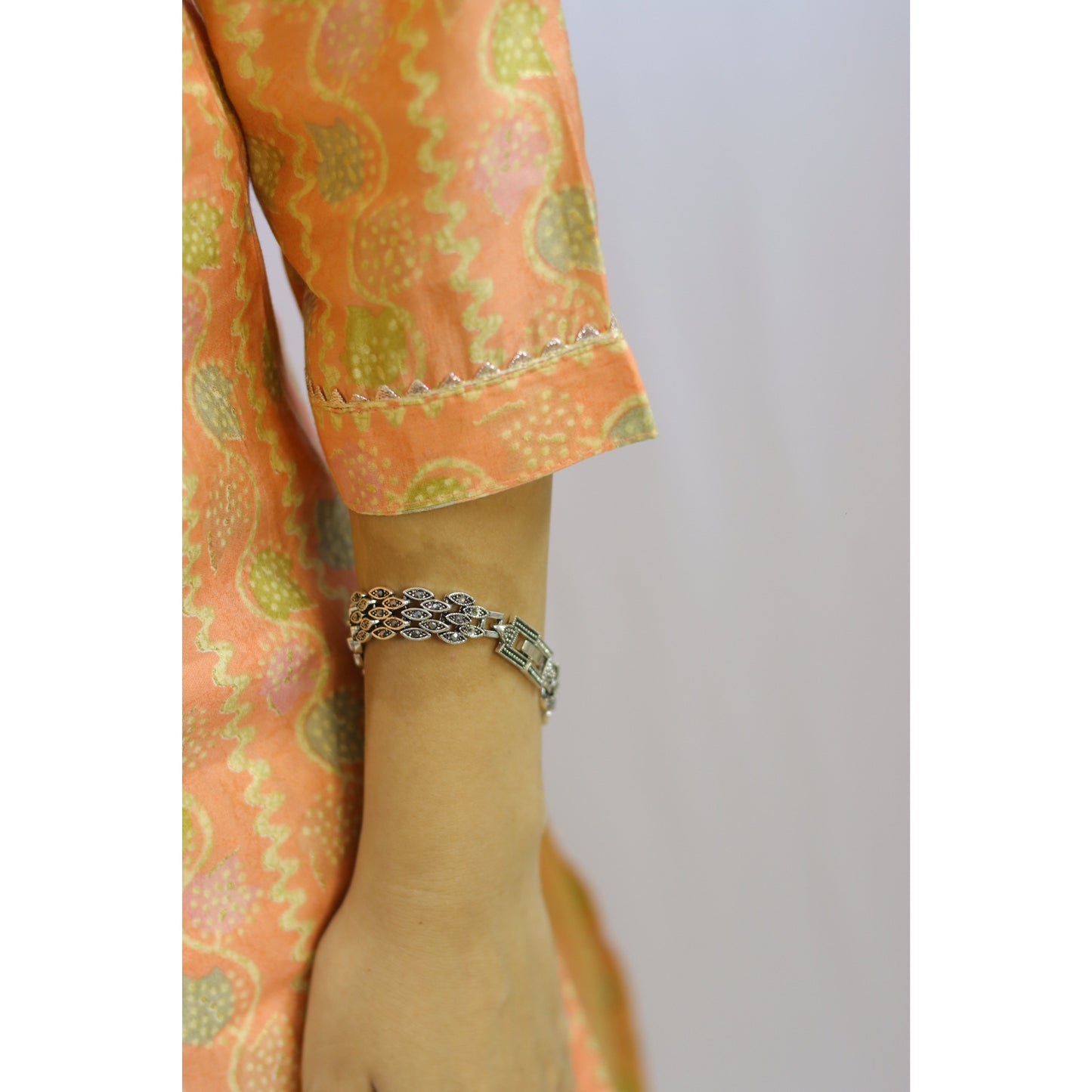 Pari Kurti Pant Set