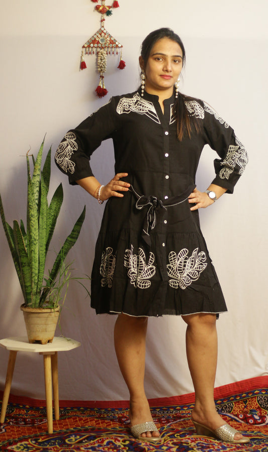 Noor Black Dress