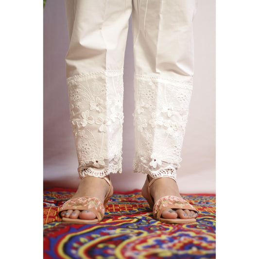 White Flower Embroidered Pant