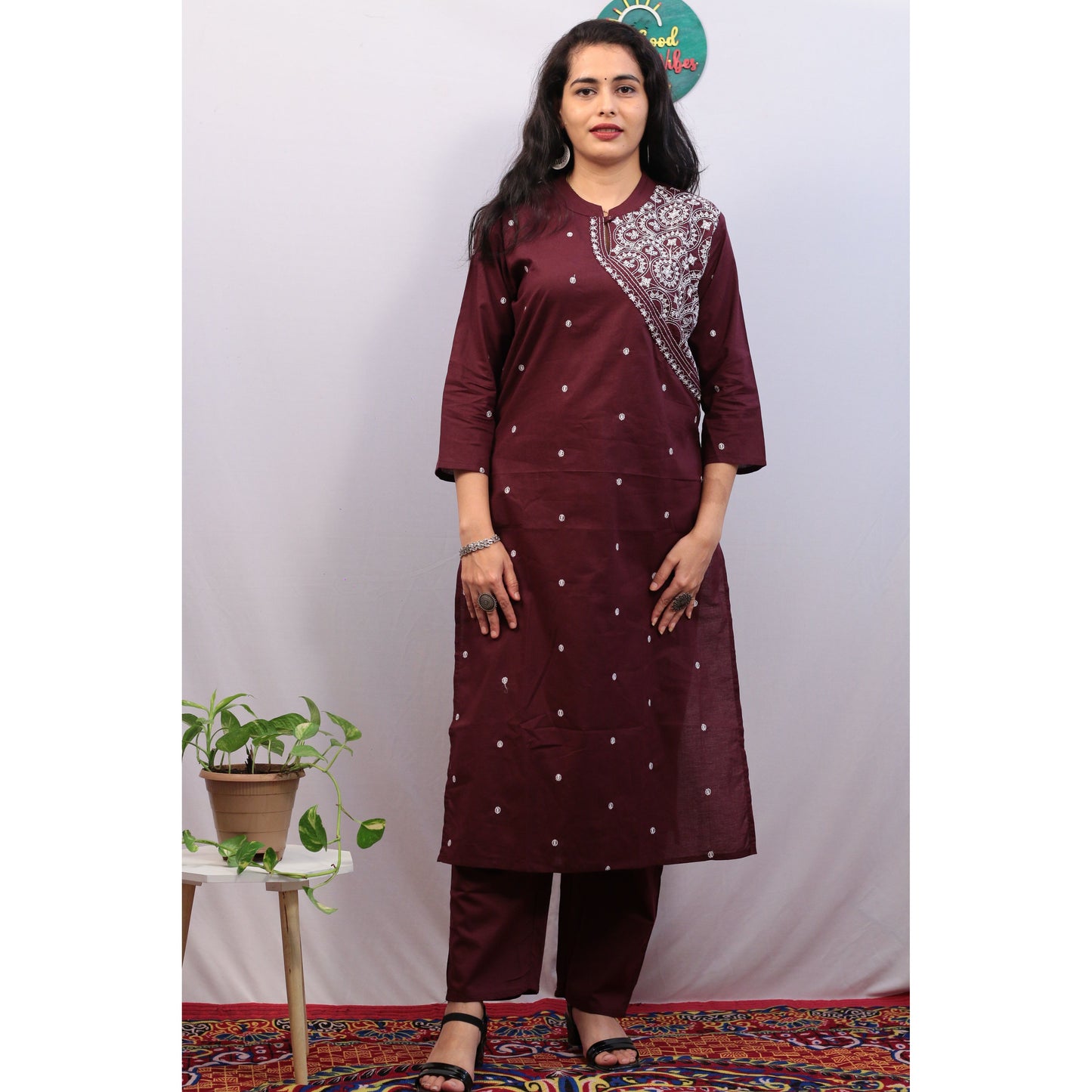 Ekta Kurti Pant Set