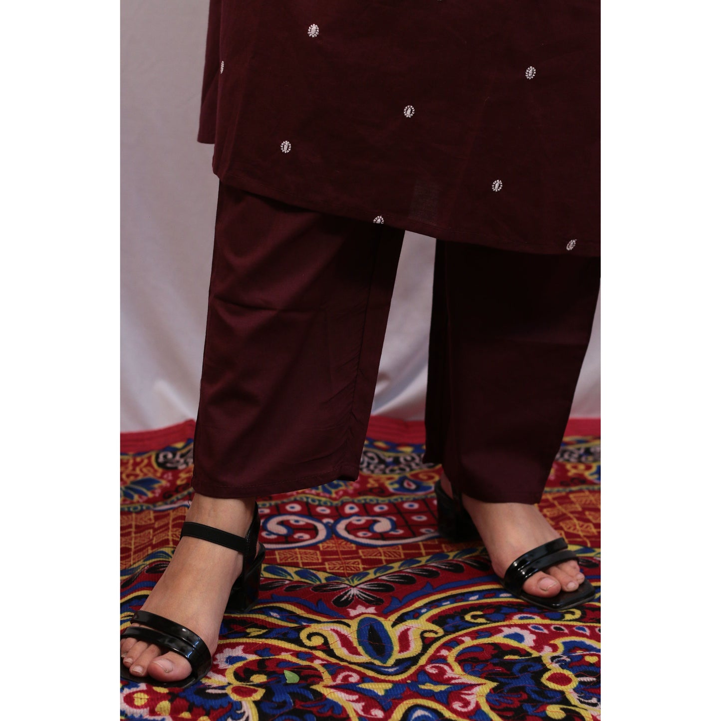 Ekta Kurti Pant Set