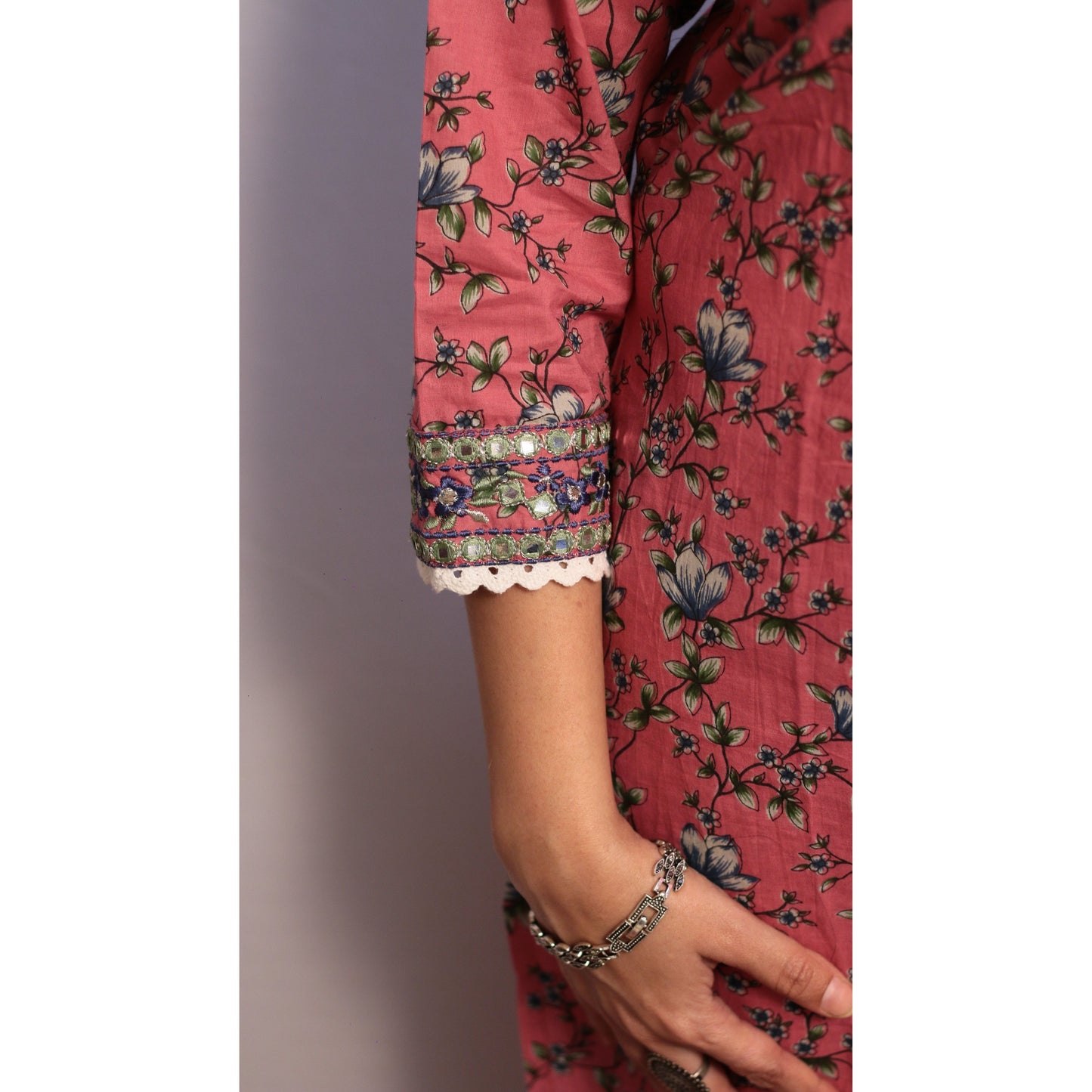 Kamiya Pink Kurti Pant Set