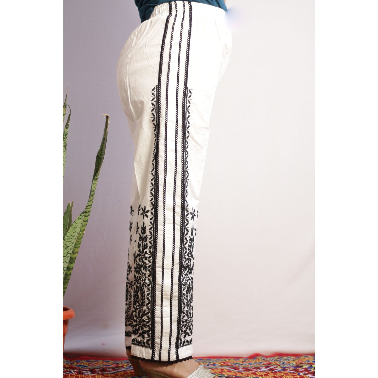 White Four Lace Embroidered Pant