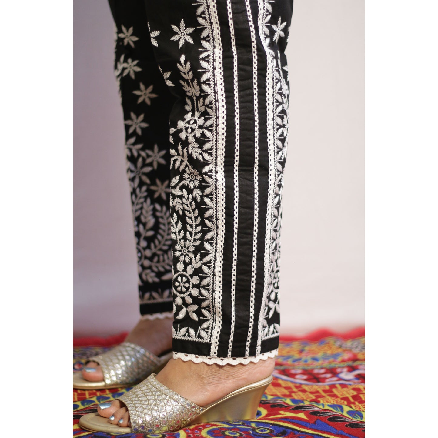 Black Four Lace Embroidered Pant