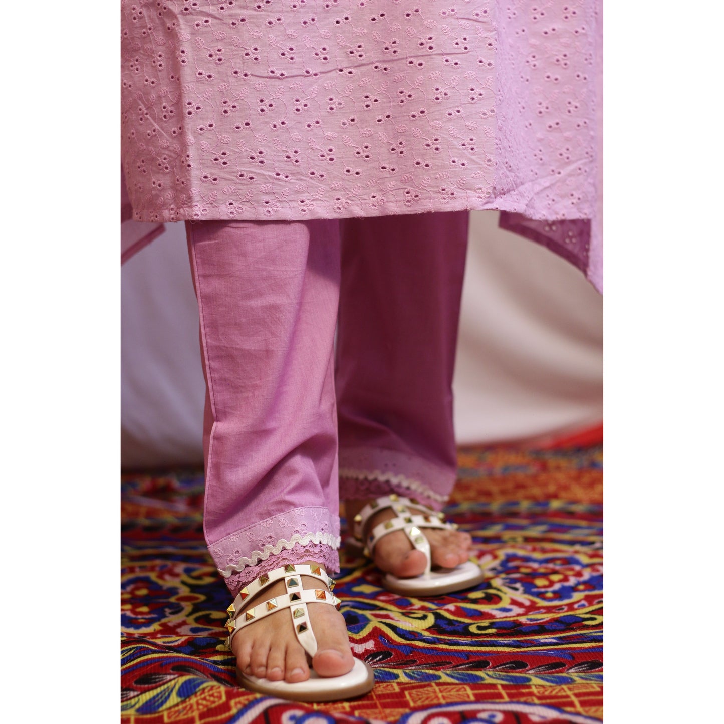 Karvi Embroidered Suit Set