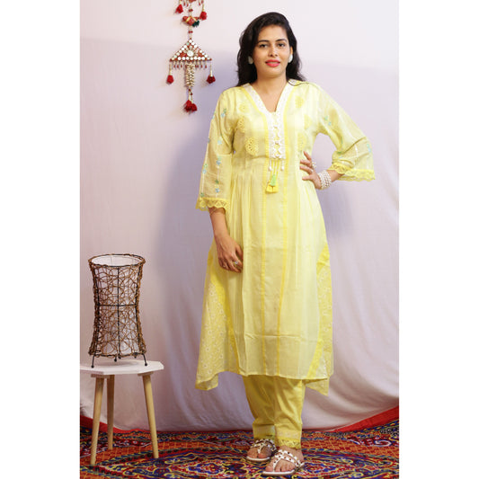 Tridha Embroidered Suit Set