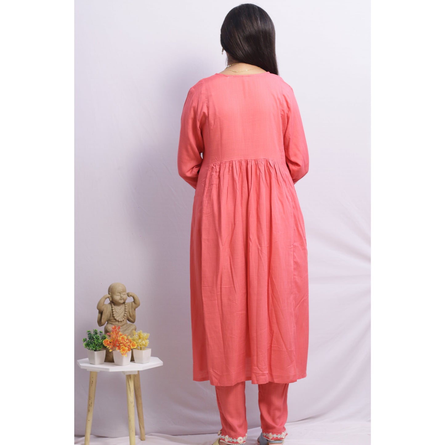 Jheel Embroidered Suit Set
