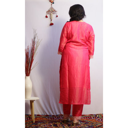 Arkiya Pink Suit Set