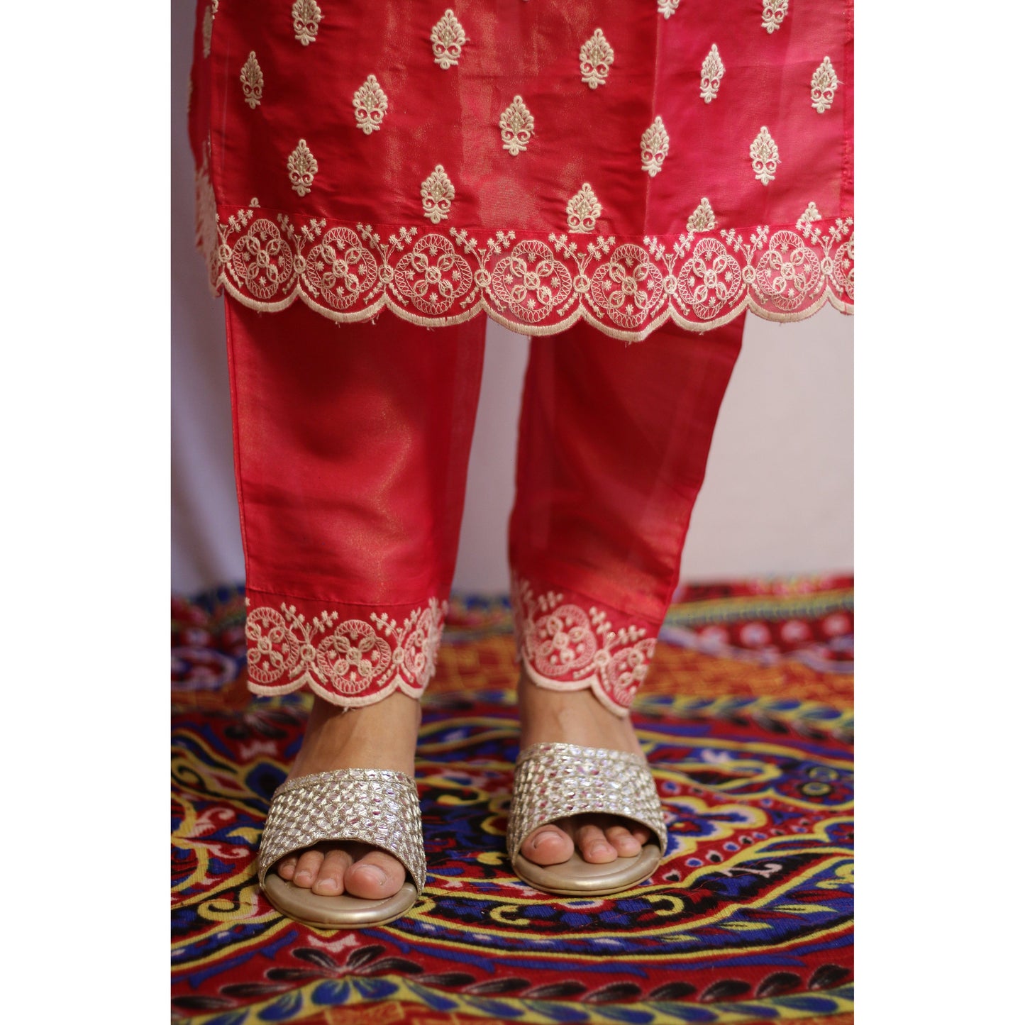 Arkiya Pink Suit Set
