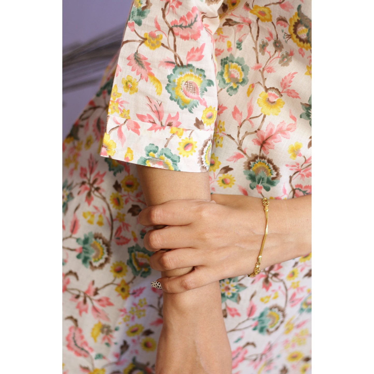 Floral White Embroidered Kurti 