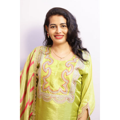 Dhita Green Suit Set