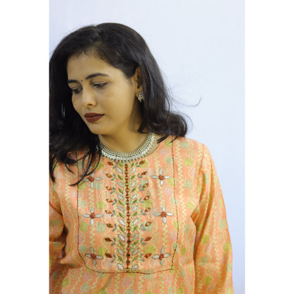 Pari Peach Embroidered Kurti Pant Set