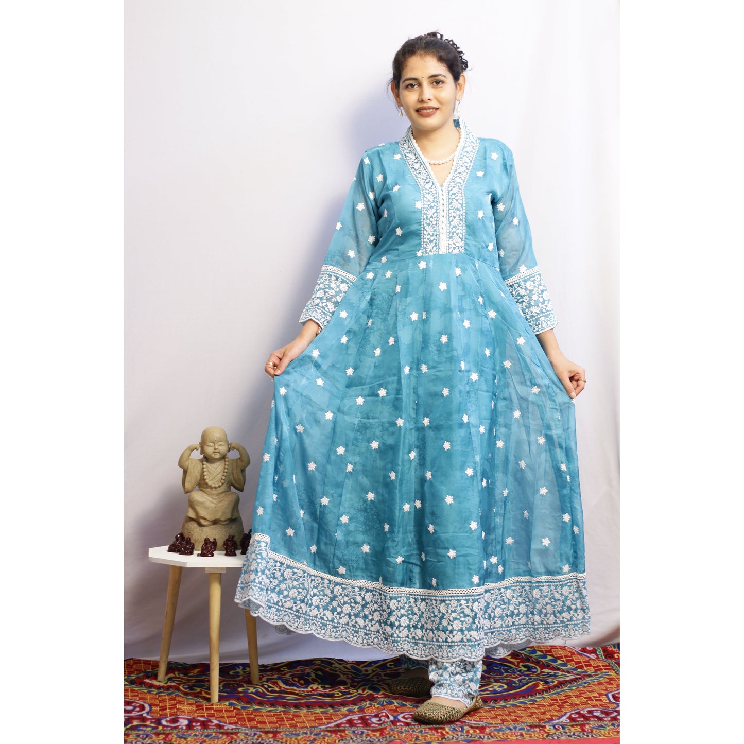 Neela Embroidered Suit Set