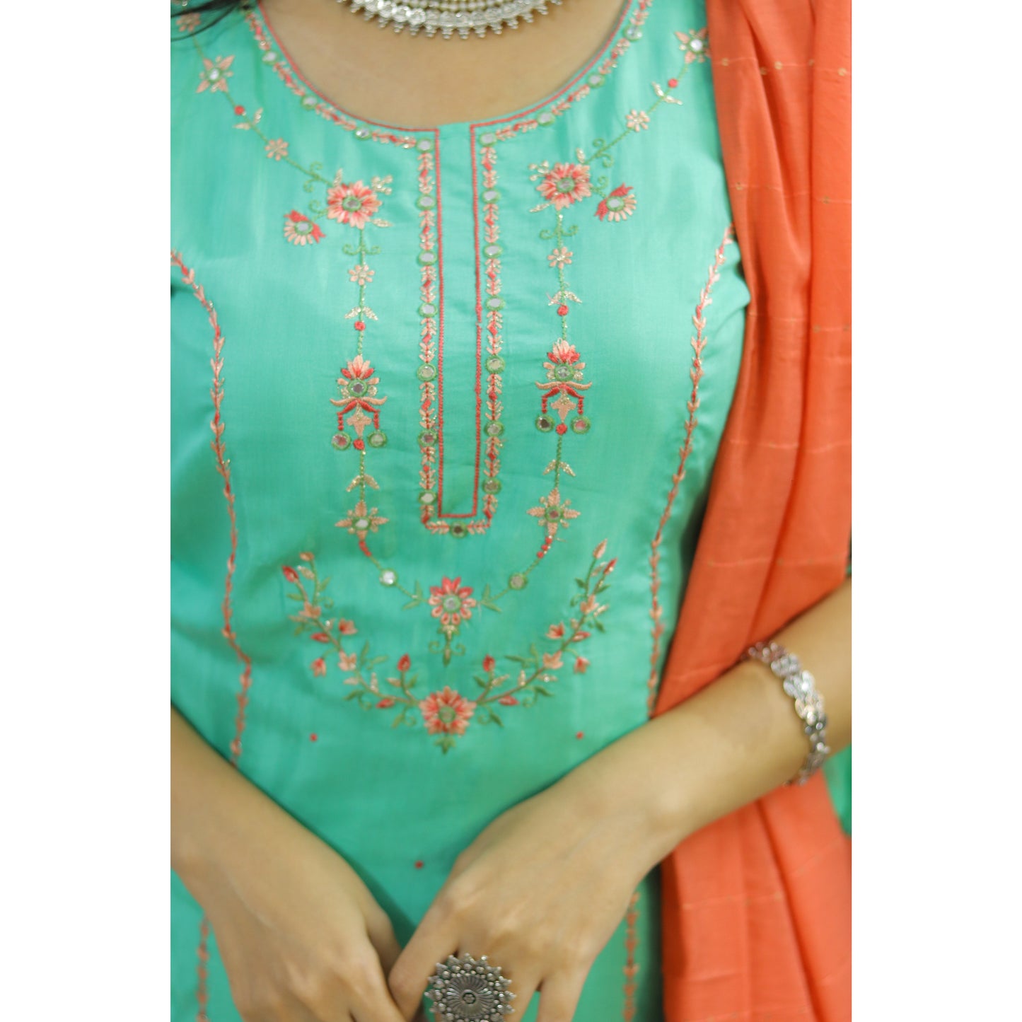 Grishma Embroidered Suit Set