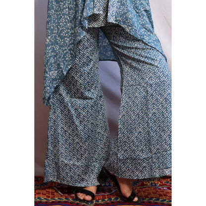 Inaaki Blue Embroidered Kurti Pant Set