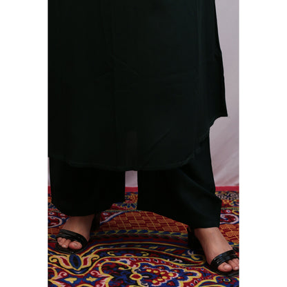 Harita Bottle Green Embroidered Kurti Pant Set