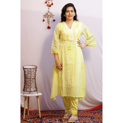Tridha Embroidered Suit Set