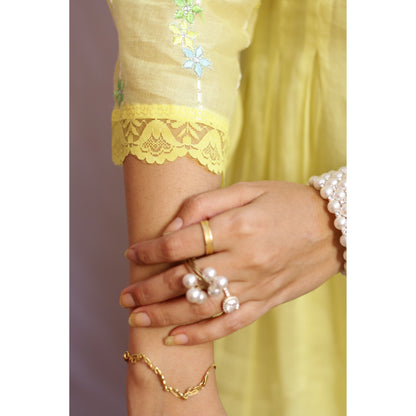 Tridha Embroidered Suit Set