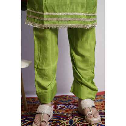 Vihana Green Suit Set
