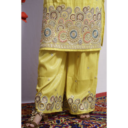 Kiyana Yellow Suit Set