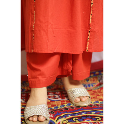 Round Pocket Rust Suit Set